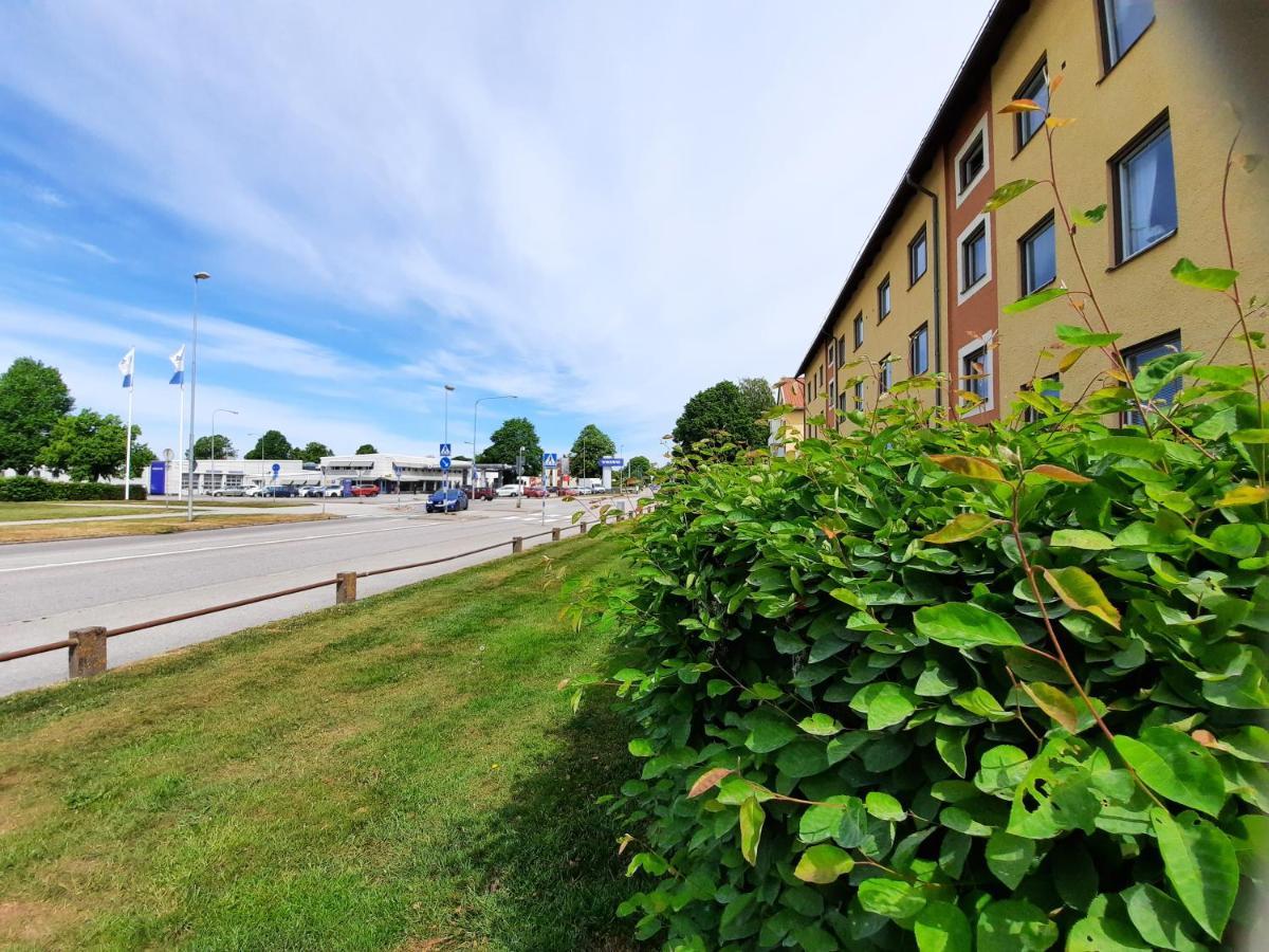 Broholm Bed&Breakfast Lidköping Extérieur photo