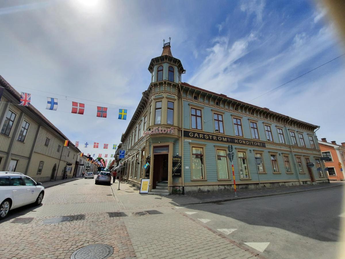 Broholm Bed&Breakfast Lidköping Extérieur photo
