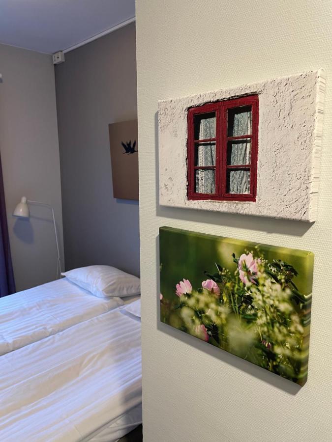Broholm Bed&Breakfast Lidköping Extérieur photo